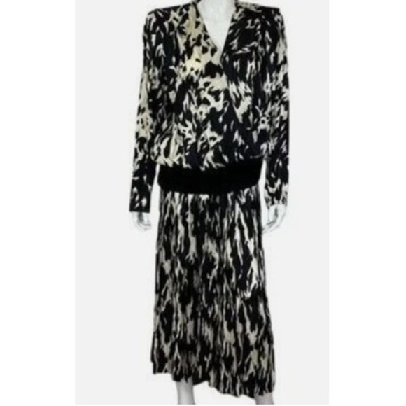 Norma Walters‎ Skirt Top Set Silk Cheetah Print Pleated Oversized Womens Size 4